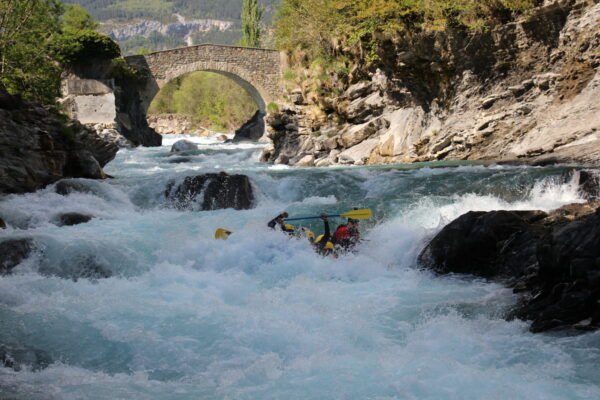 Rafting Río Ara
