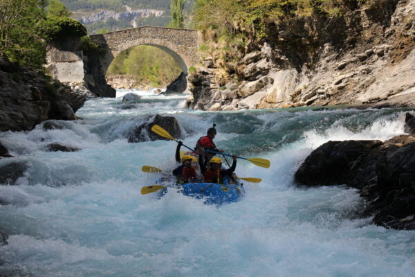Rafting Río Ara
