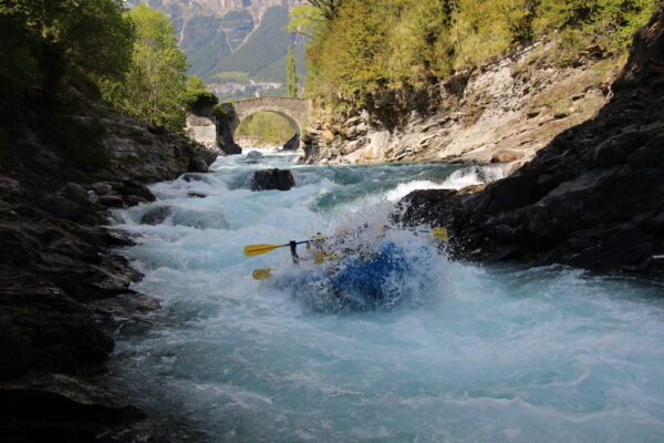 Rafting Río Ara