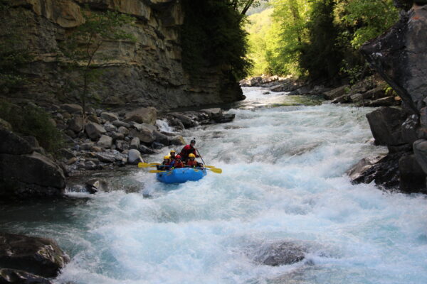 Rafting Río Ara