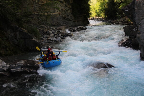 Rafting Río Ara